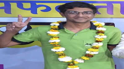 "One should work on staying mentally strong": Meet Kabir Chhillar who secured AIR 2 in JEE Advanced