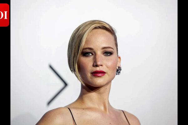 'One Month Mark': Jennifer Lawrence to feature in romantic comedy | English Movie News