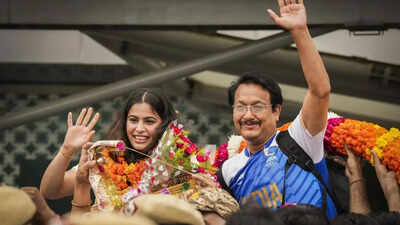 Olympic medallist Manu Bhaker's coach Jaspal Rana hospitalised after falling ill on flight from Munich | More sports News