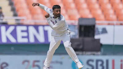 Chosen one Manav Suthar gives India hope with guile, dip, revs, control and perfect 'tappa' | Cricket News