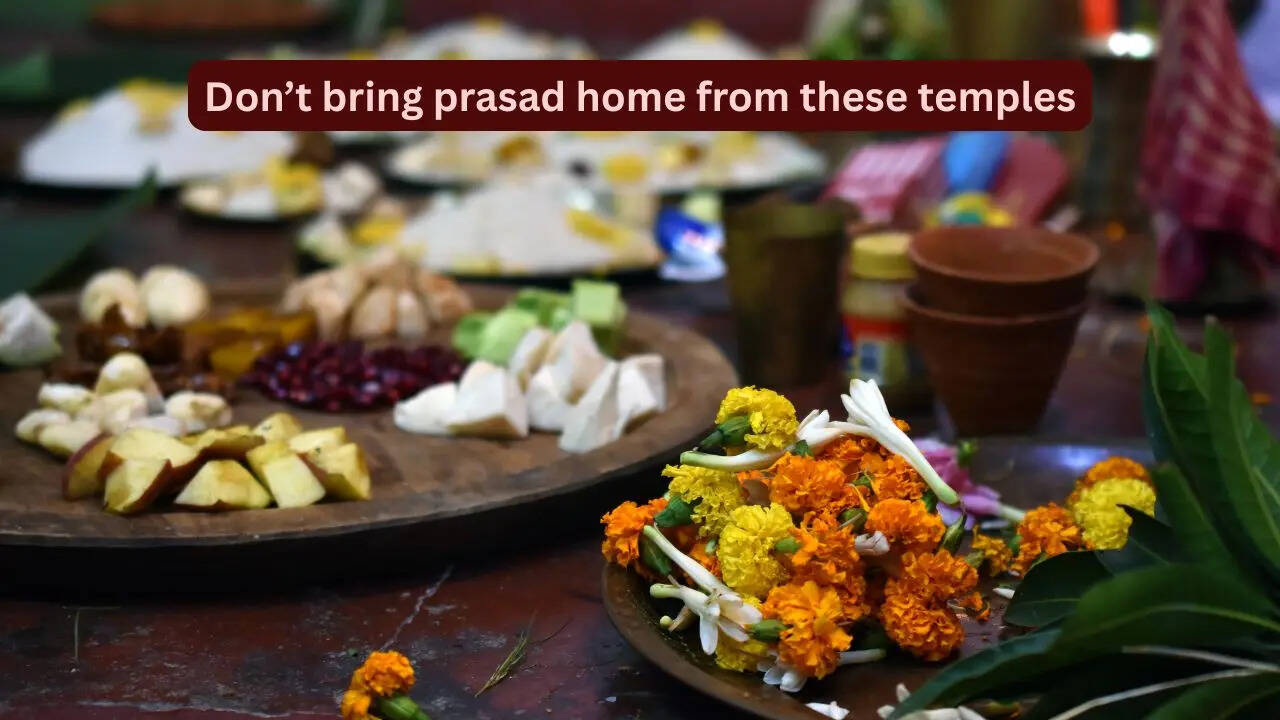 5 unique temples in India where bringing the ‘prasad’ home is not allowed and recommended