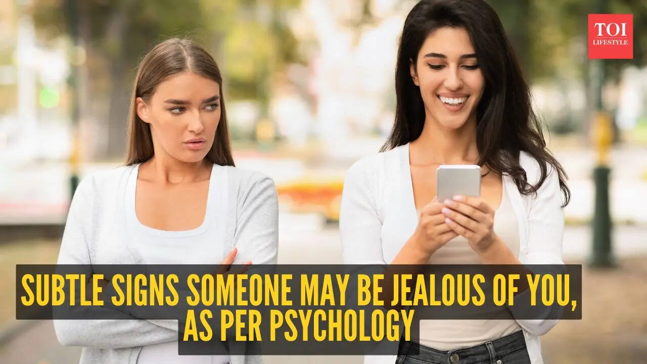10 subtle signs someone may be jealous of you, as per psychology