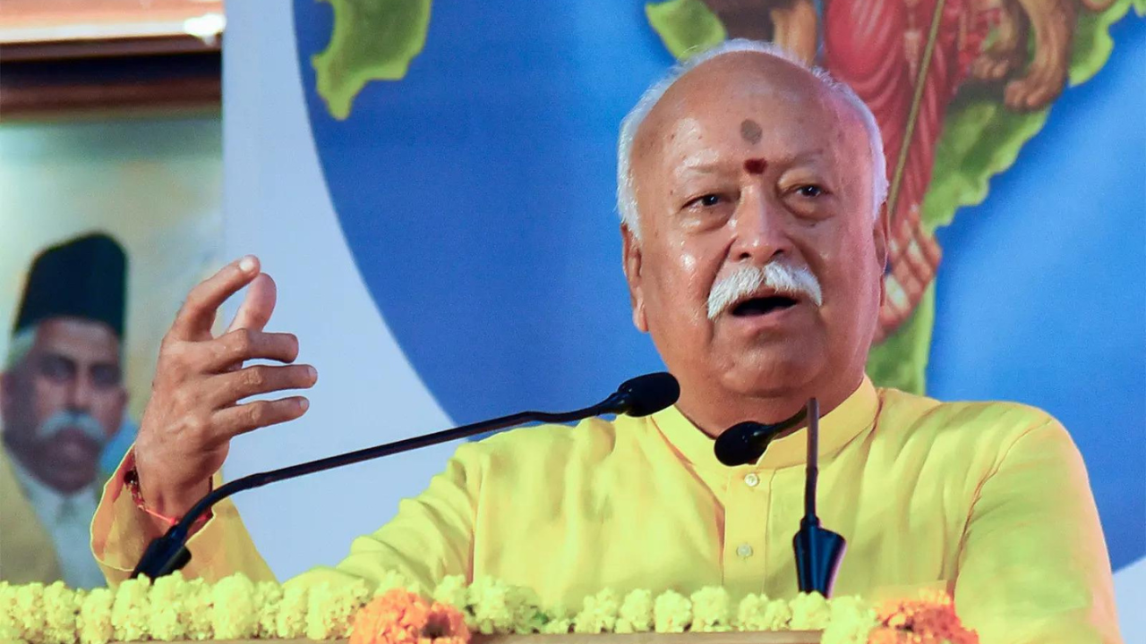 Mohan Bhagwat: Petrol bombs hurled at RSS office in Jharkhand days after stone-pelting on Mohan Bhagwat's train; CCTV footage emerges | India News
