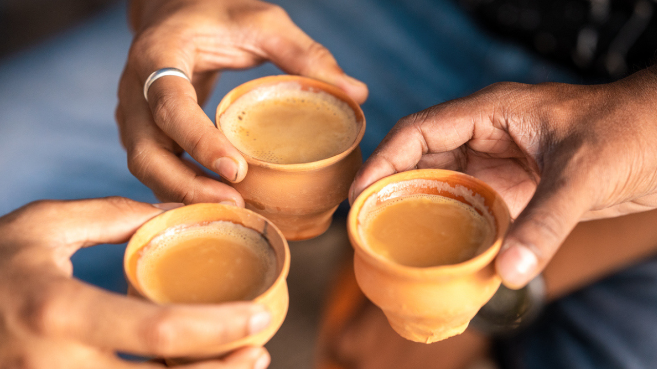 Psychology says people who drink tea instead of coffee often think differently
