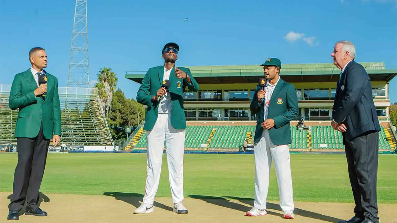 Bangladesh 18/1 in 8.4 Overs