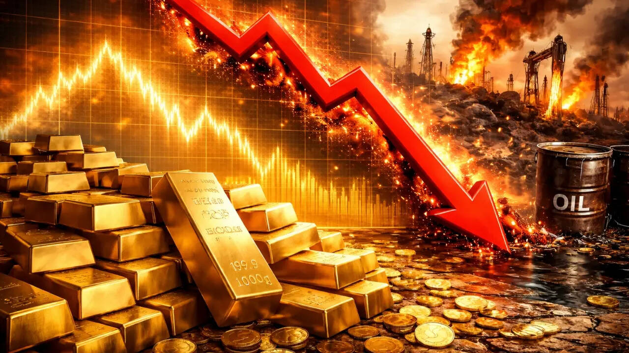 Gold, Silver Rate Today Live Updates: Gold, silver likely to continue being under pressure on global uncertainties; international prices decline