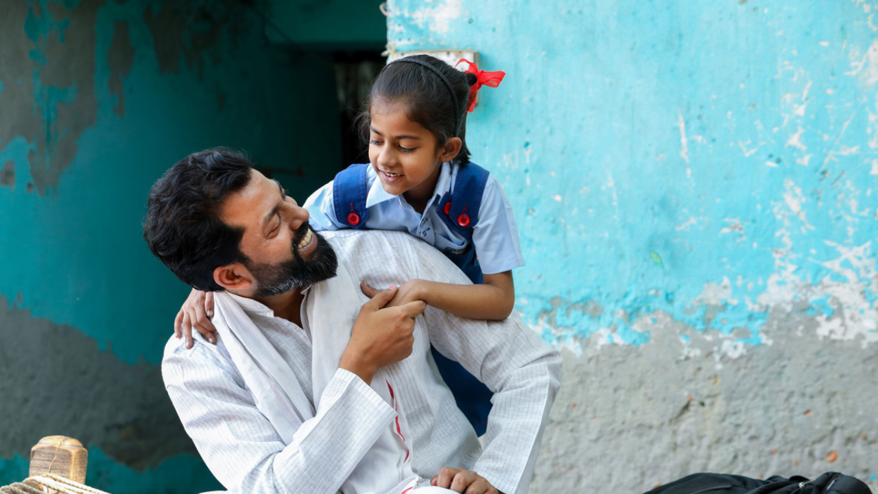 6 habits that make calm parents different, according to psychology