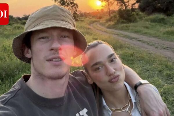 Dua Lipa: Dua Lipa and Callum Turner Honeymoon: Romantic PDA on Italian Getaway |
