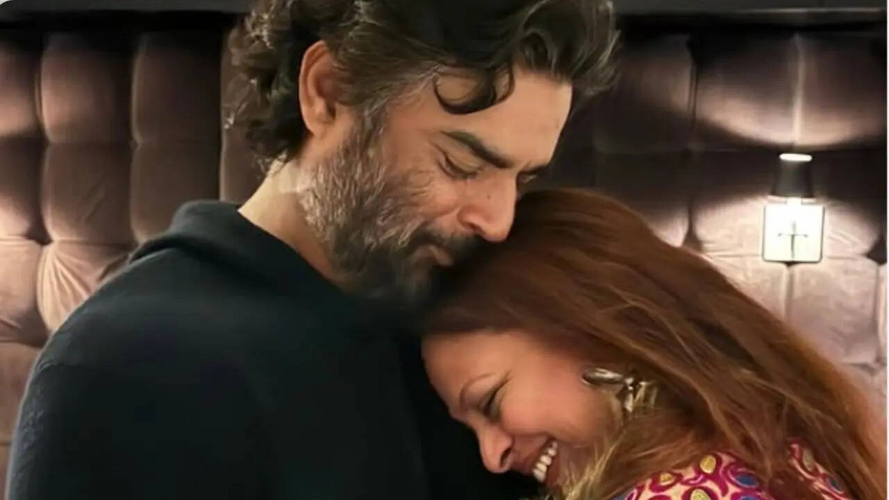 R Madhavan and Sarita Birje love story: 8 years of dating and now 27 years of marriage, here's a look at a fairytale that became reality |