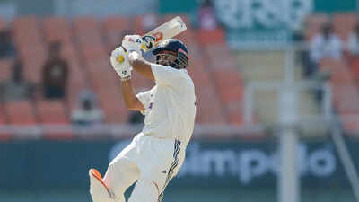 'He didn't seem to have too much gas left in the tank': Ex-selector on Rishabh Pant throwing away a century | Cricket News