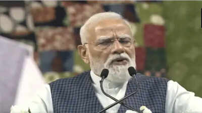 'People's anger forced Cong to change CM in Karnataka': PM Modi | India News