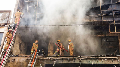15 dead in Lucknow building fire: 3 arrested, SIT hunts for those behind lapses | Lucknow News