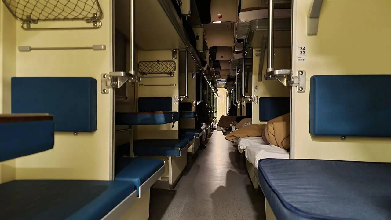 Irctc Booking Tips: These IRCTC booking tricks could improve your chances of getting a lower berth; what travellers need to know
