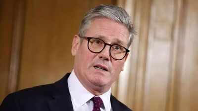 Keir Starmer: 'Everyone thinks it's over': UK PM Starmer faces internal revolt