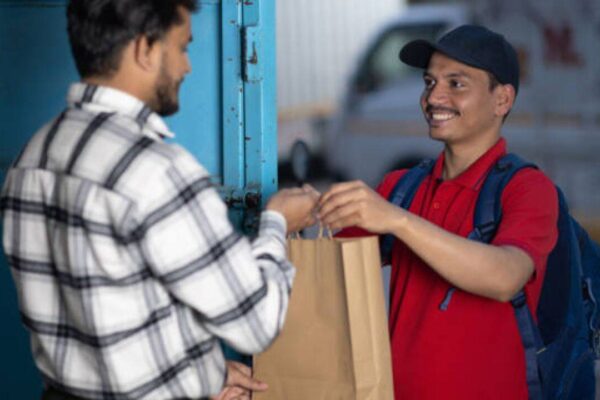 'Consider yourselves fortunate': Man shares 7 ways even a common person is living a 'VIP lifestyle' in India as compared to US