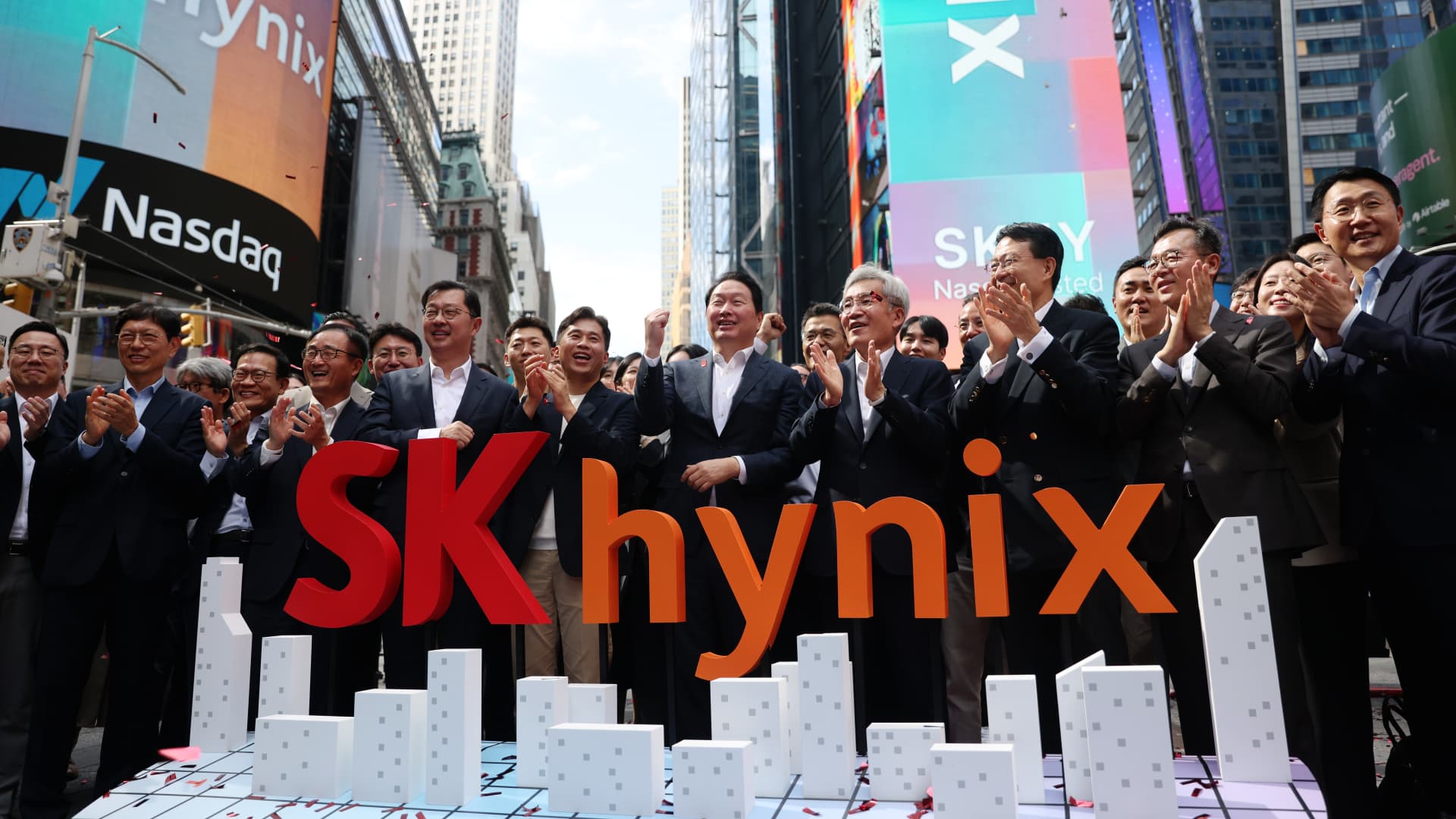 Stocks making the biggest moves premarket: SKHY, MU, MGM