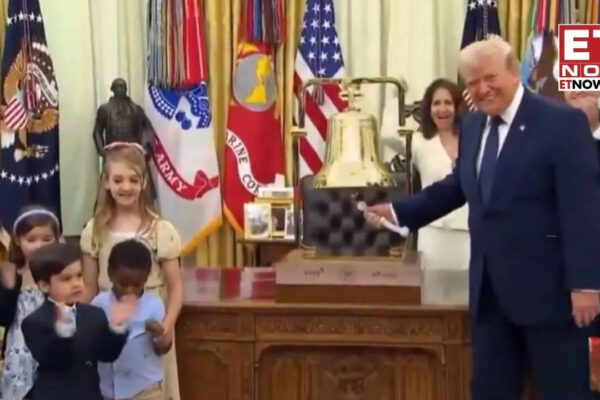 US Stock Market Historic First! Donald Trump rings NYSE, Nasdaq opening bell from Oval office - Markets