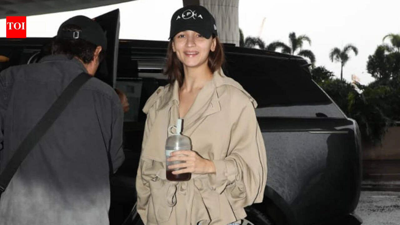 Alpha Movie: Alia Bhatt promotes 'Alpha' in style at Mumbai airport; jets out of city ahead of spy film release - WATCH | Hindi Movie News