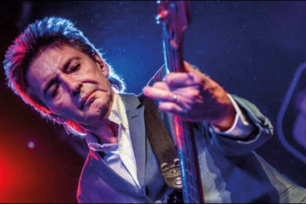 Former 'The Jam' member Bruce Foxton reveals Parkinson’s diagnosis at 70: ‘I’m determined to do that as well as I possibly can’ |