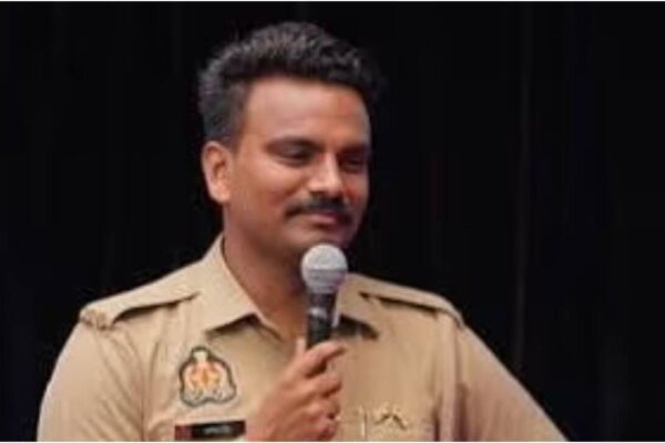 Kapil Dinkar: Who is Kapil Dinkar? All about the UP Police constable who blew the panel away and won Rs 1.5 lakh on 'India's Got Latent 2' | Hindi Movie News