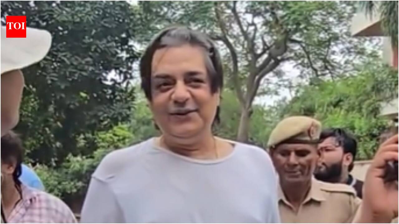 Chandrachur Singh wins hearts with calm and composed response as bulldozer demolishes ramp outside his Gurugram home - Watch VIRAL video |