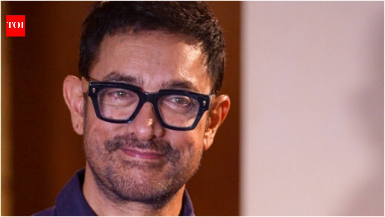 Aamir Khan: Ahead of his 'gharelu' wedding to Gauri Spratt, Aamir Khan cheers on Rajkumar Hirani's son and 'Pritam and Pedro' actor Vir Hirani: 'He is like my son, I'm so happy' | Hindi Movie News