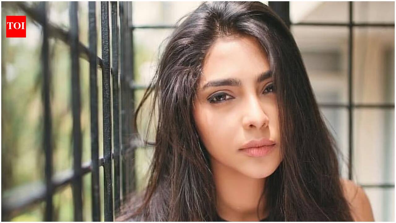 Aishwarya Lekshmi opens up about her MBBS journey; Says, 'I never got the opportunity to treat people' | Malayalam Movie News