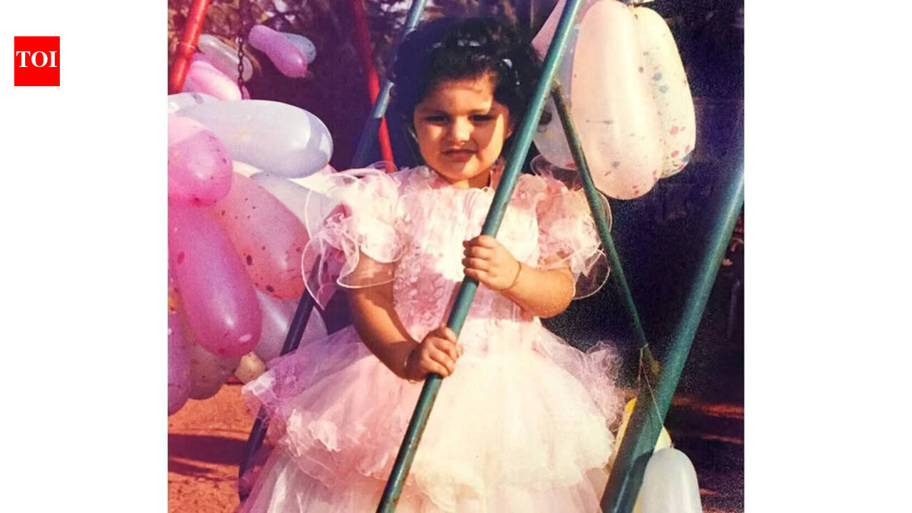 Anshula Kapoor: Ahead of her wedding, revisit Anshula Kapoor's adorable childhood throwback where she compared herself to birthday cake | Hindi Movie News