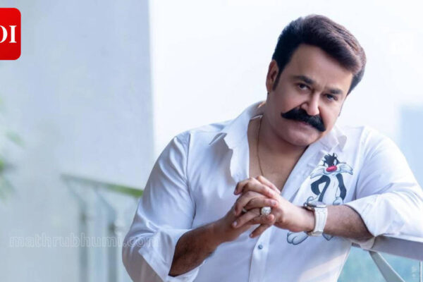 Mohanlal Declares 10 Elephant Tusks and 13 Ivory Idols to Kerala Forest Department Following HC Ruling |