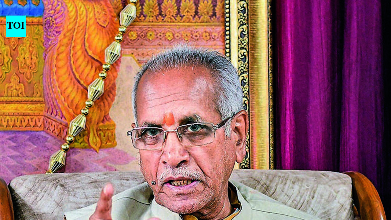Champat Rai’s ‘letter’ to SIT blames Anil Mishra for mismanagement | Lucknow News