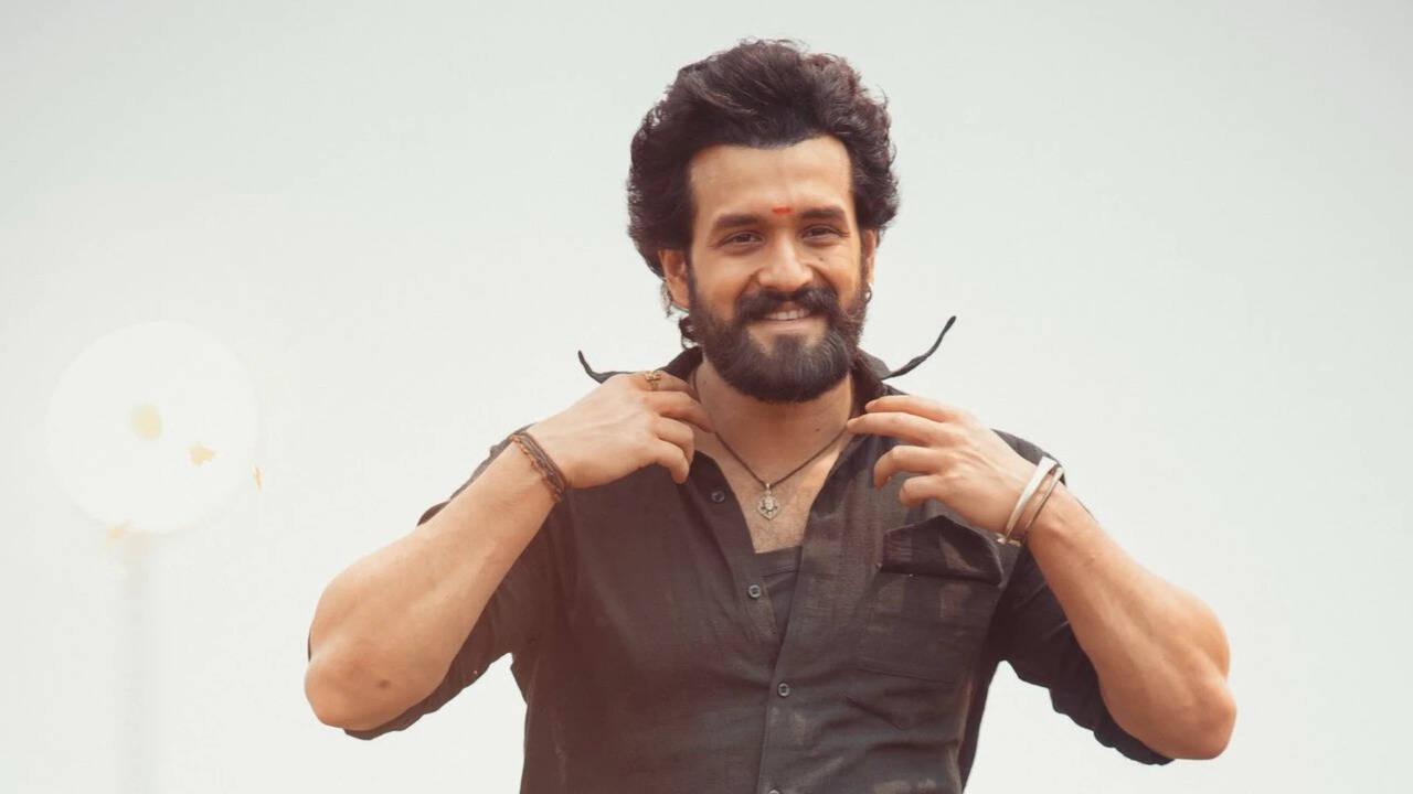 'Lenin' first review: Akhil Akkineni roars back with blockbuster-worthy mass entertainer |