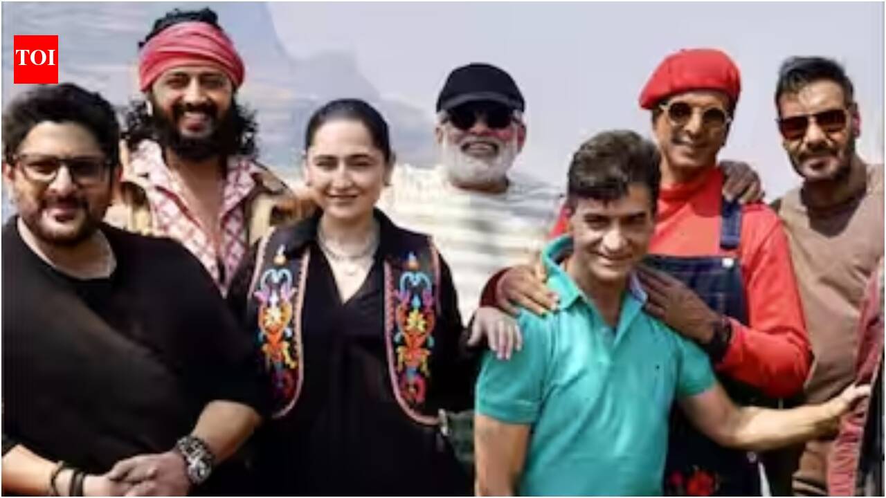 Dhamaal 4: Ajay Devgn and Riteish Deshmukh starrer 'Dhamaal 4' post-credit climax scene teases 'Dhamaal 5 in the pipeline - Reports |