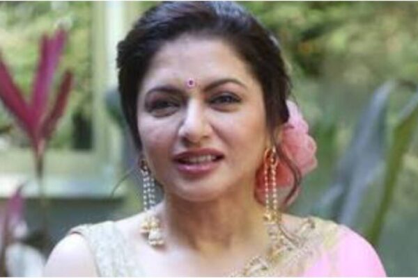 Bhagyashree reacts to viral Kashi lassi controversy and fake promotion accusations on social media: 'Kya aap the wahan par?' | Hindi Movie News