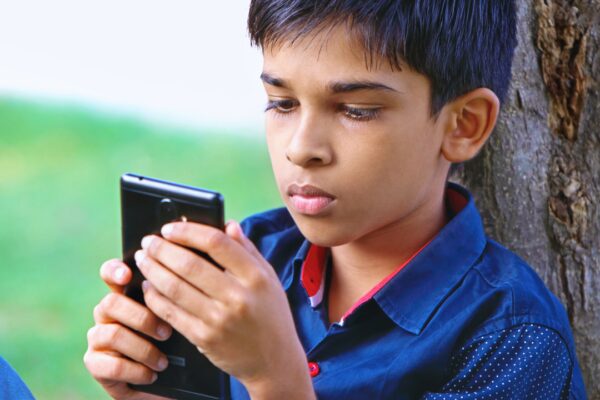 These online rules could protect your child from digital dangers, according to a cybersecurity experts |