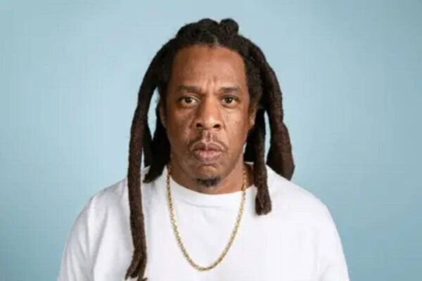 Jay Z’s Sunday concert faces 3-hour delay; rapper apologizes, says it was for ‘everyone’s safety outside’ |