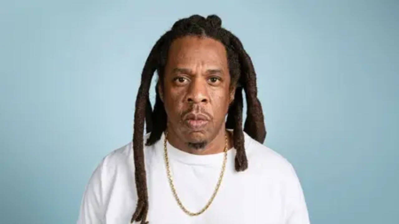 Jay Z’s Sunday concert faces 3-hour delay; rapper apologizes, says it was for ‘everyone’s safety outside’ |