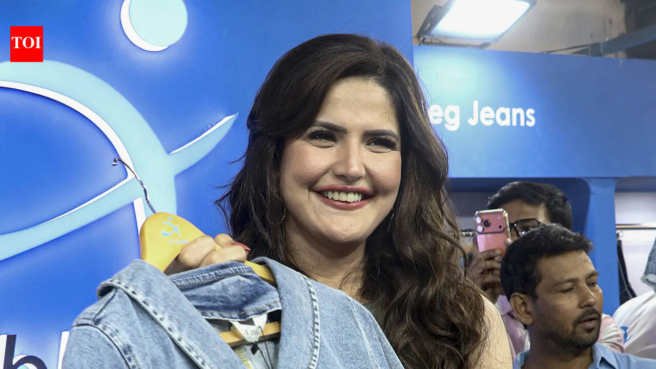 Zareen Khan: 'Hadd mein rehna, faltugiri nahi karna mere saath': Zareen Khan shuts down paparazzi's inappropriate 'try the dress' remark with a fierce warning - Watch | Hindi Movie News