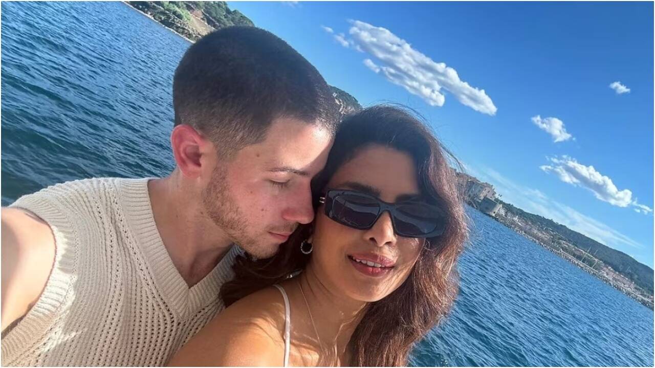 Priyanka Chopra: 'She stared at me': Nick Jonas reveals Priyanka Chopra’s heart-stopping 50-second silence during Greece proposal on her birthday in 2018 | Hindi Movie News
