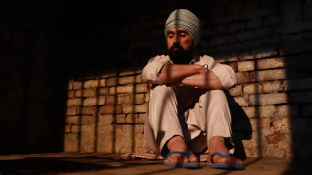 Gurvinder Singh: Amid Diljit Dosanjh's 'Satluj' row, national award-winning filmmaker Gurvinder Singh says Honey Trehan's film was targeted for its explicit storytelling | Hindi Movie News
