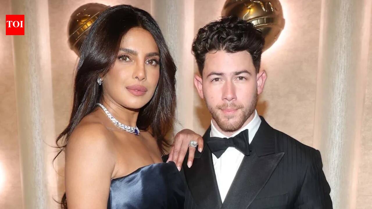 Priyanka Chopra recalls Nick Jonas' unusual request when they first began chatting: 'He asked me for a photo that moment looking into the camera with a time stamp' |