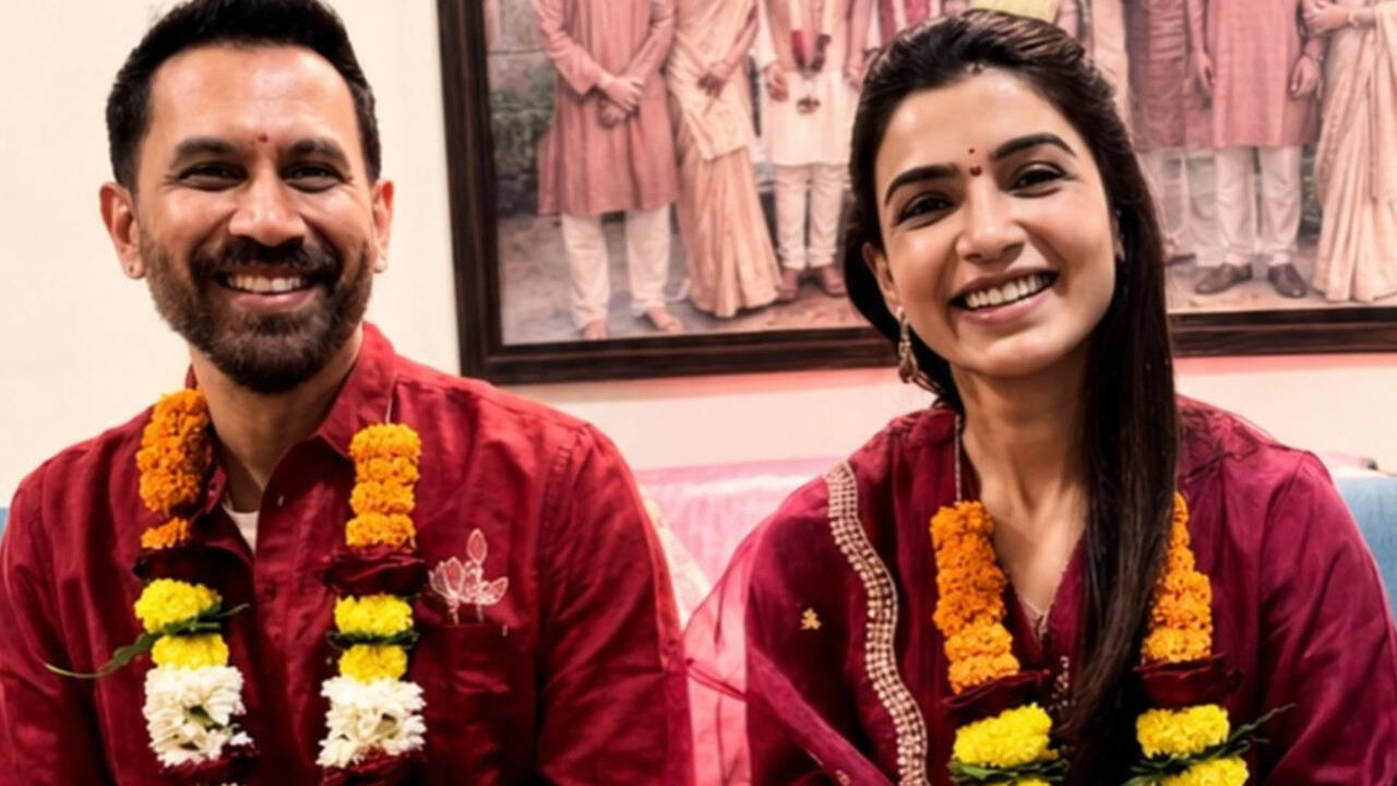 Mom-to-be Samantha Ruth Prabhu celebrates intimate baby shower with Raj Nidimoru; See PICS | Telugu Movie News