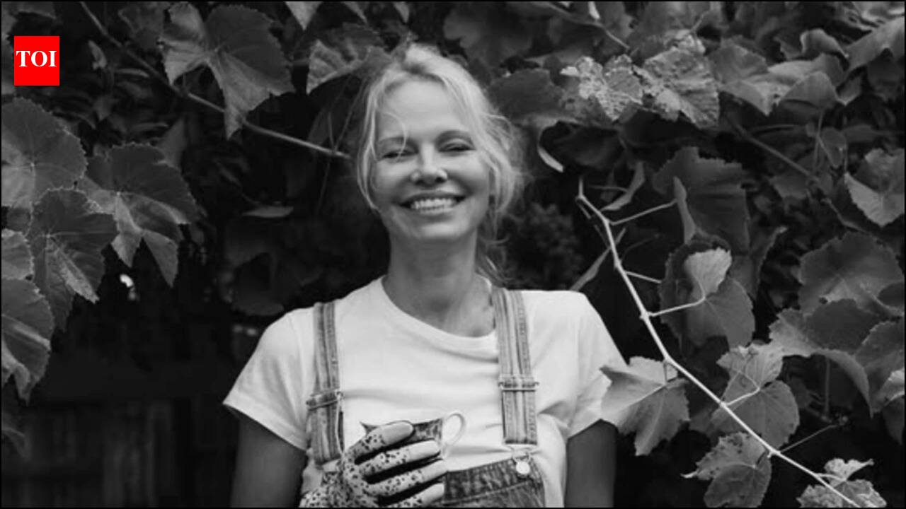‘Good morning from the garden’: Pamela Anderson gives a glimpse of her life with nature and her own garden﻿ |