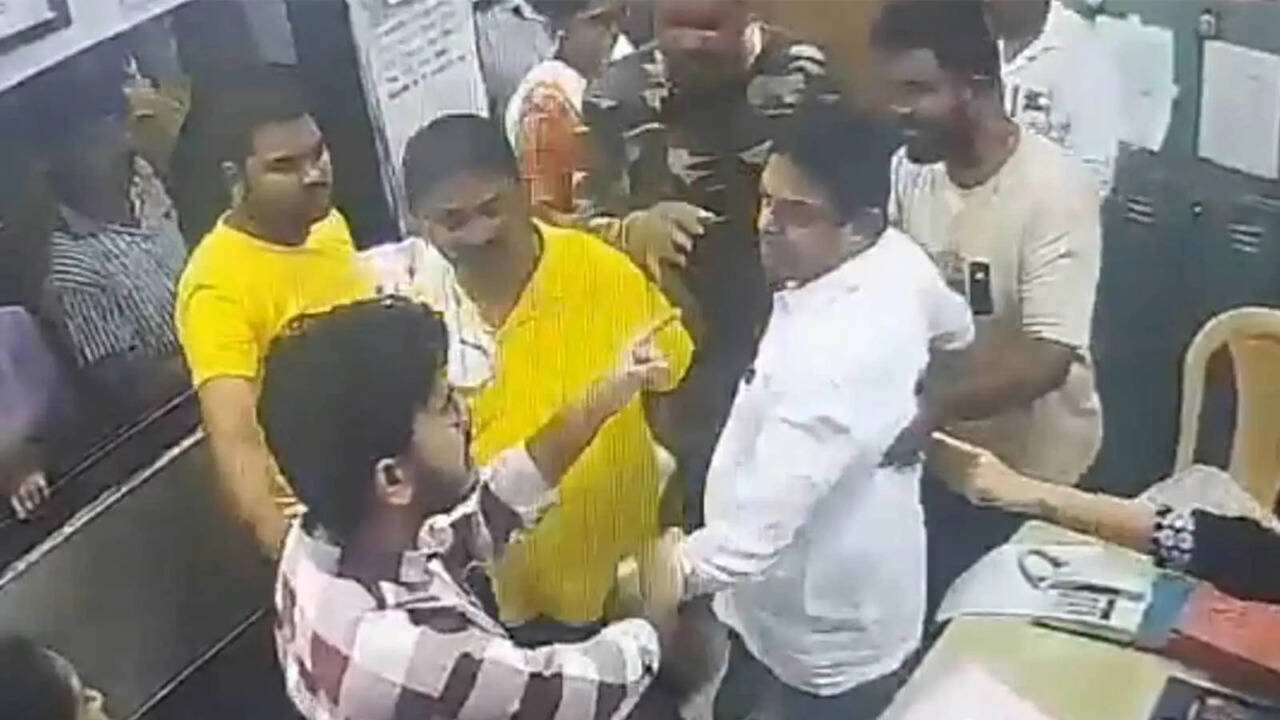 Doctors' assault: Maharashtra IMA suspends July 20 strike after HC stays Shiv Sena corporator's bail | India News