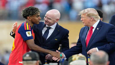 Trump said same seven words to every Spain and Argentina player after World Cup final, claims lip reader | Football News