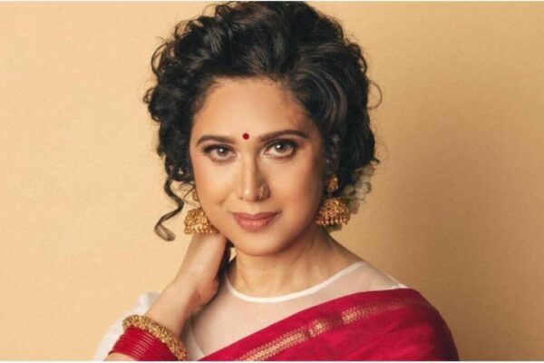 Nanavati Vs Nanavati Series: Meenakshi Seshadri marks a comeback by reuniting with Jackie Shroff after 40 years in OTT series 'Nanavati vs Nanavati': Report | Hindi Movie News