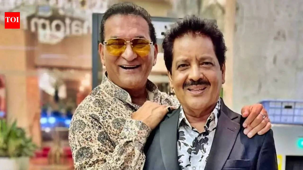 Abhijeet Bhattacharya reveals how he defended Udit Narayan during kissing controversy: 'Fans hug and kiss you, you also gave one kiss back, what's the issue?' |