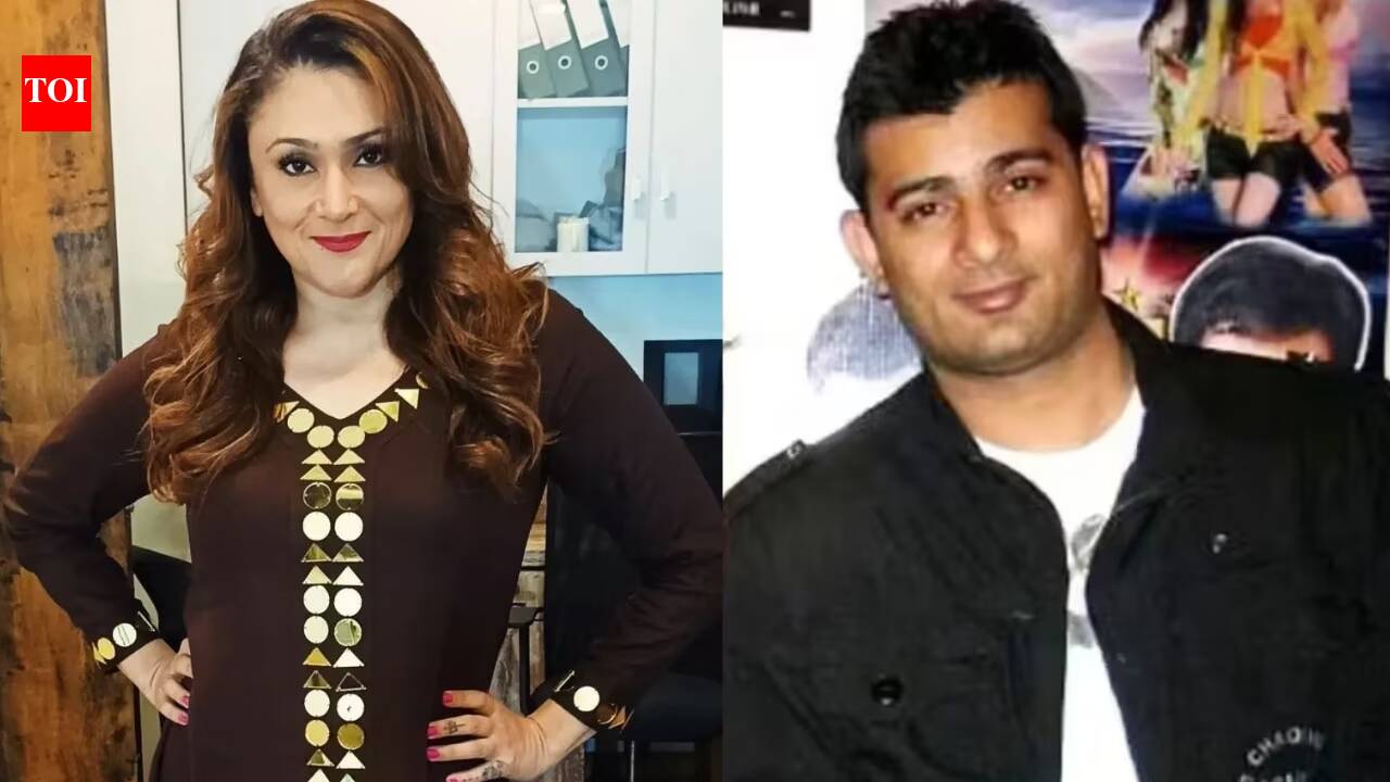 Aamir Khan's half brother Hyder Ali Khan forced ex-wife, actress Eva Grover to sleep with directors to get money: 'Ghar chalana hai, that was the end of everything' | Hindi Movie News