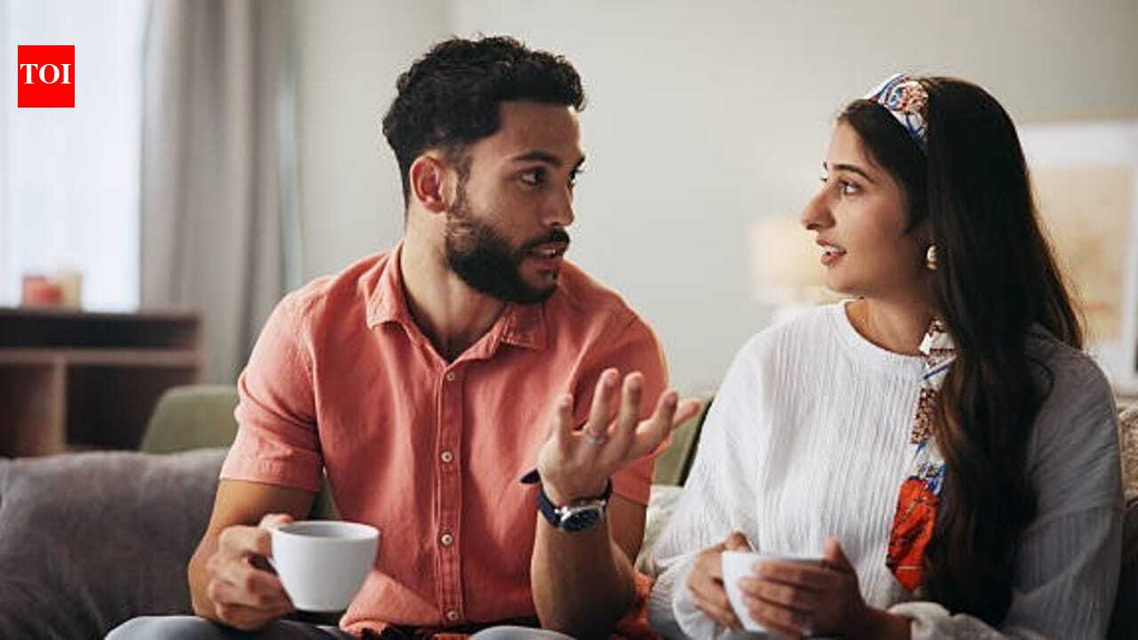 Emotional Connection: Busy schedule? These 7 everyday conversations can keep couples emotionally close |