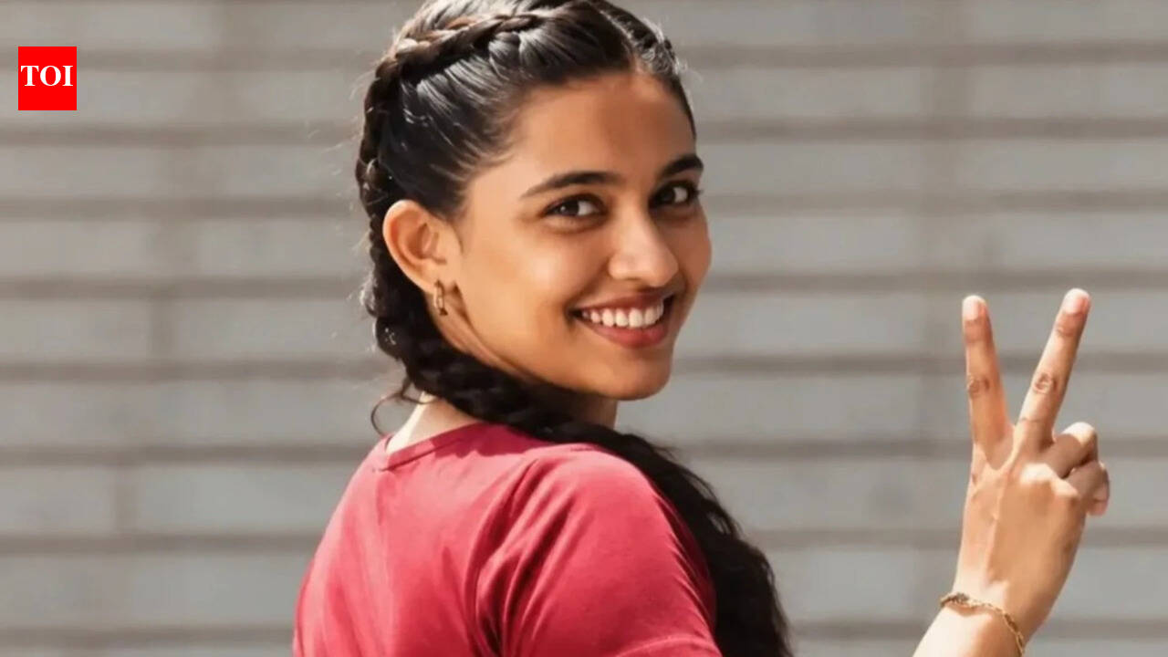 Mamitha Baiju Net Worth: Inside Mamitha Baiju's net worth and Rs 5 crore Kochi house: A look at 'Jana Nayagan' star's rising fame and family's ancestral home | Tamil Movie News