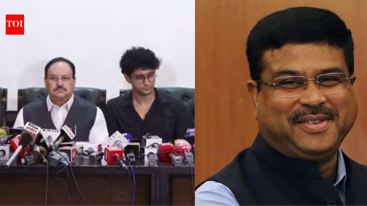 Evening news wrap: Centre agrees to withdraw FIRs, CJP calls off protest after Dharmendra Pradhan quits & more | India News